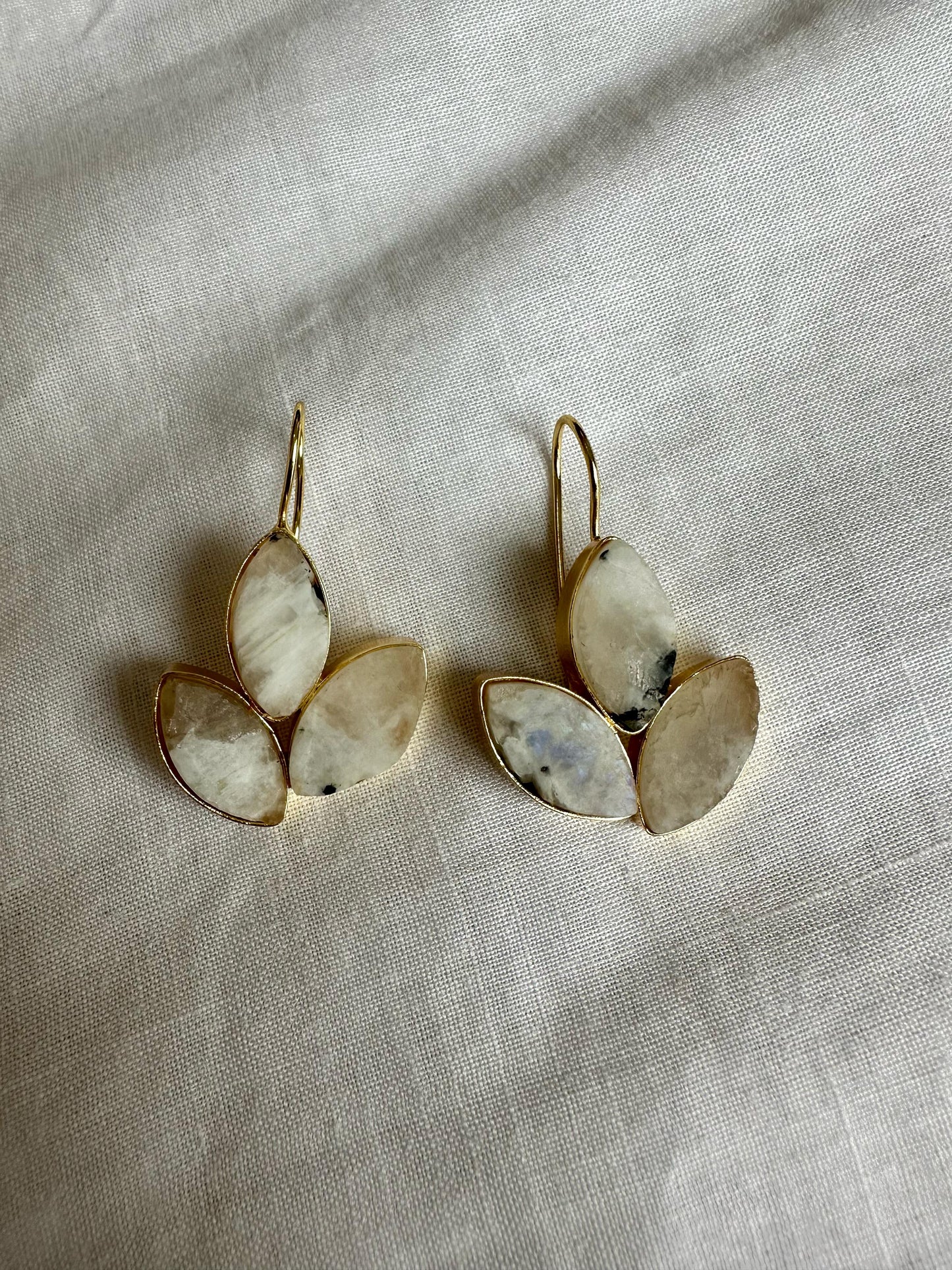 High- quality and affordable ERR-352---0 Earring in 0 for women, buy now in Singapore