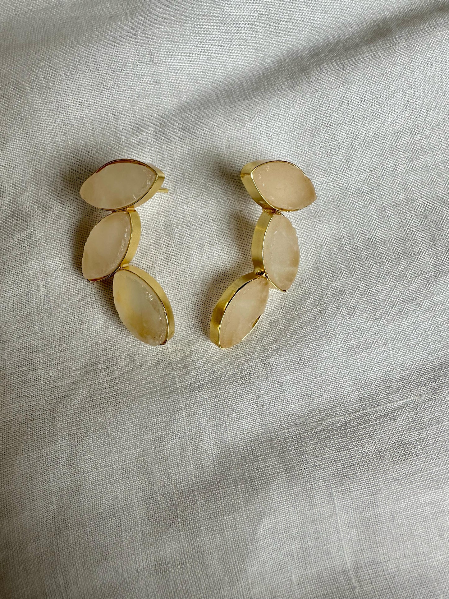 High- quality and affordable ERR-363---0 Earring in 0 for women, buy now in Singapore