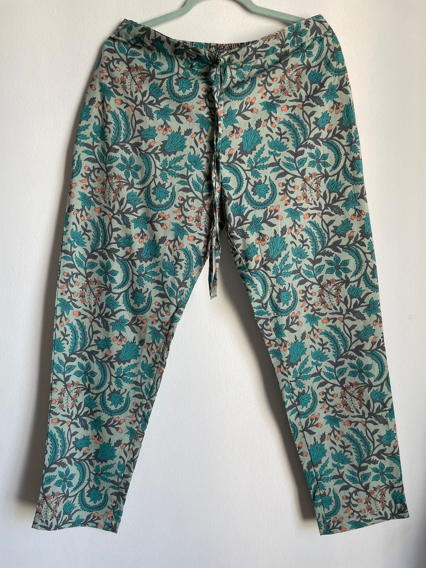 handmade cotton loungewear for night and day. nightsuit