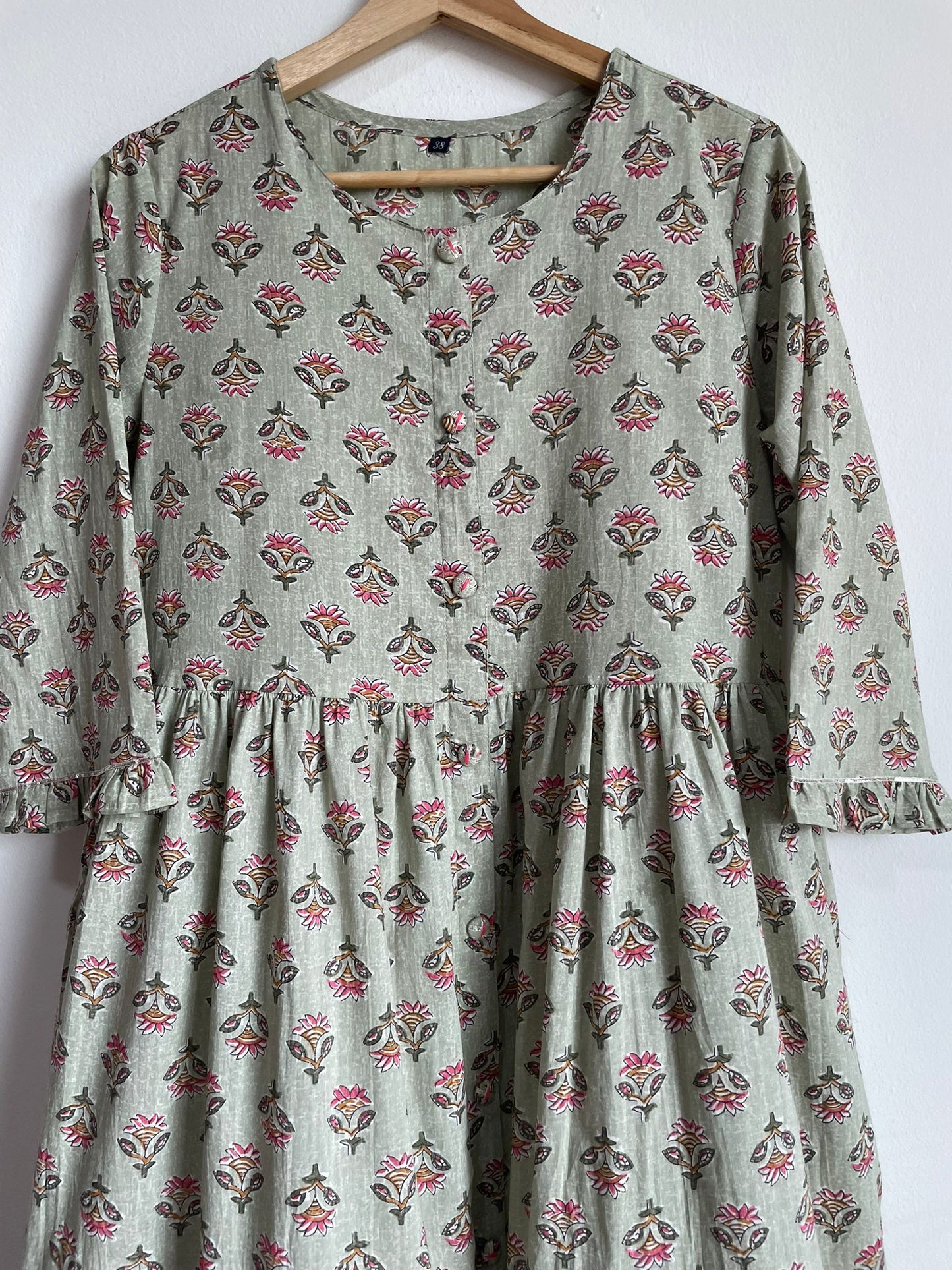 Casual and comfortable green cotton maxi dress with floral print for women, shop now in Singapore