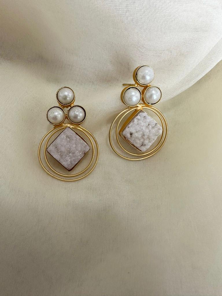 High- quality and affordable ERR-245---0 Earring in 0 for women, buy now in Singapore