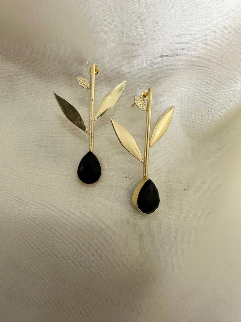High- quality and affordable ERR-248---0 Earring in 0 for women, buy now in Singapore