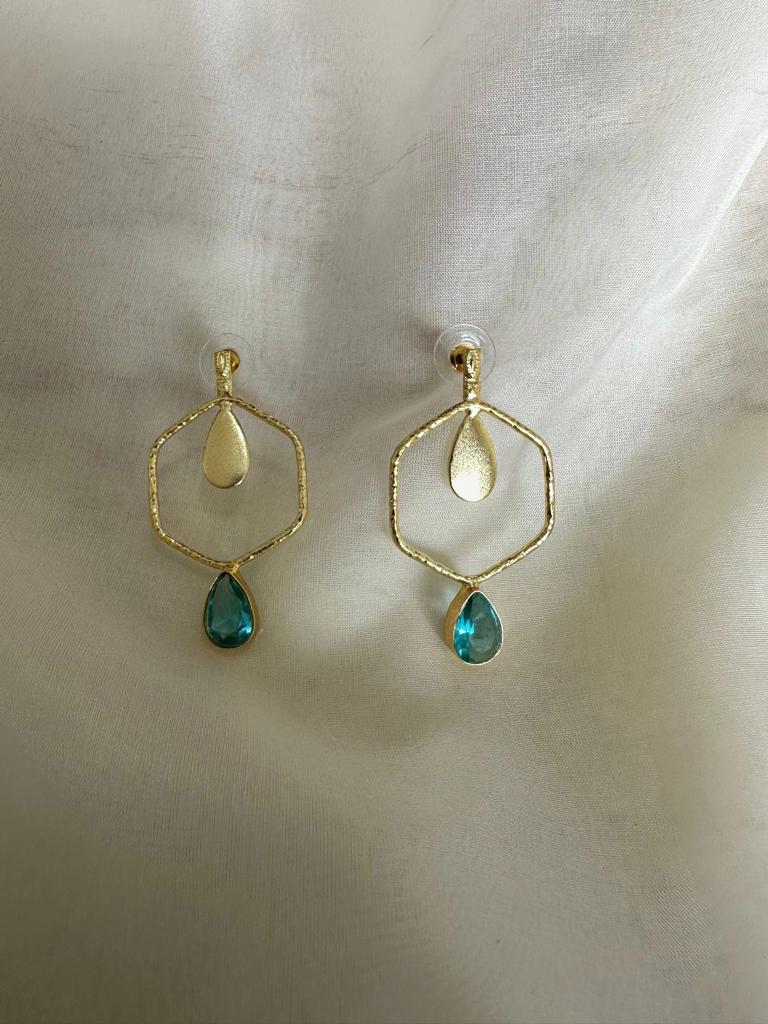High- quality and affordable ERR-259---0 Earring in 0 for women, buy now in Singapore