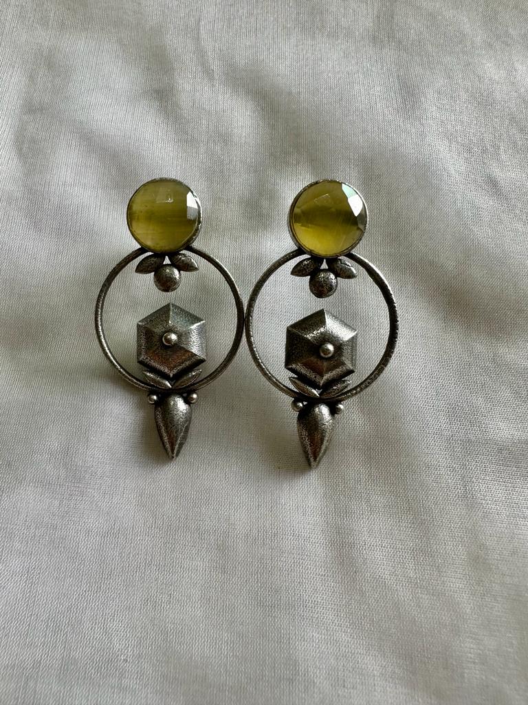 High- quality and affordable ERR-322---0 Earring in 0 for women, buy now in Singapore