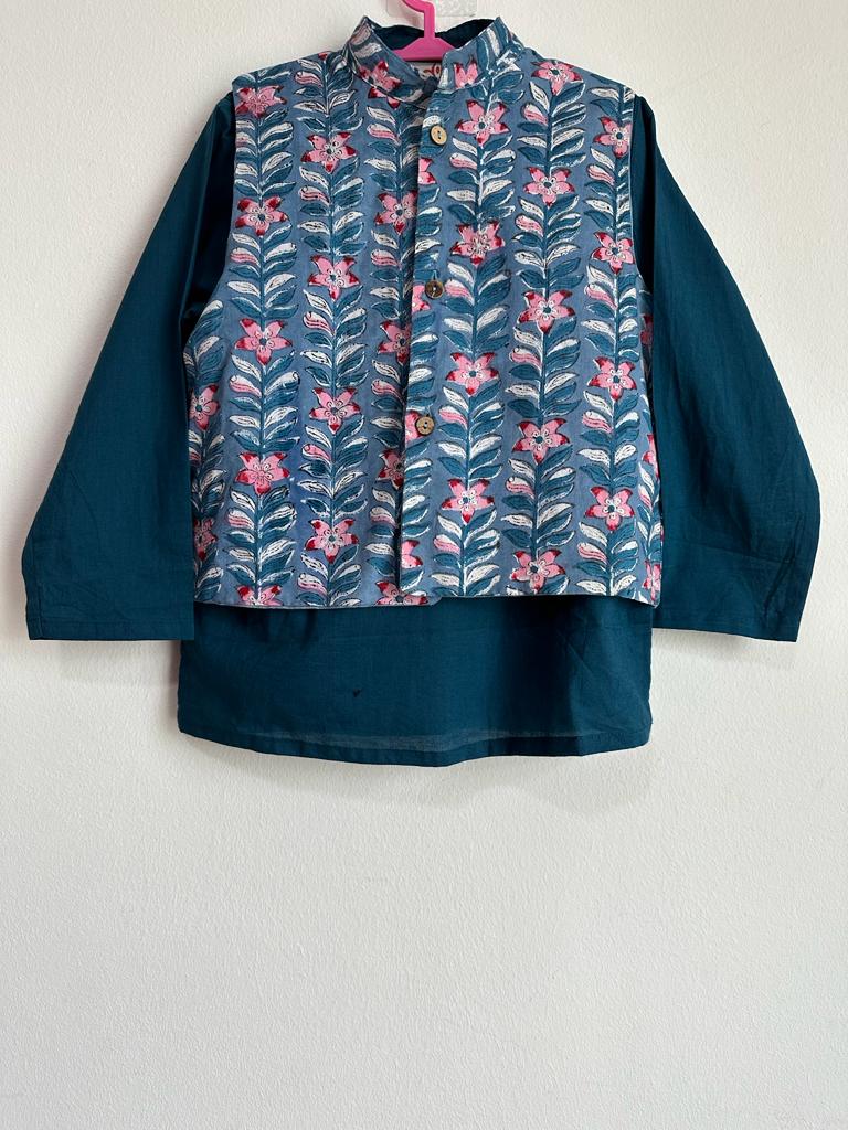 Indian traditional festive Ethnic pure Cotton Kidswear in Blue and Light Pink for Boys, buy now in Singapore