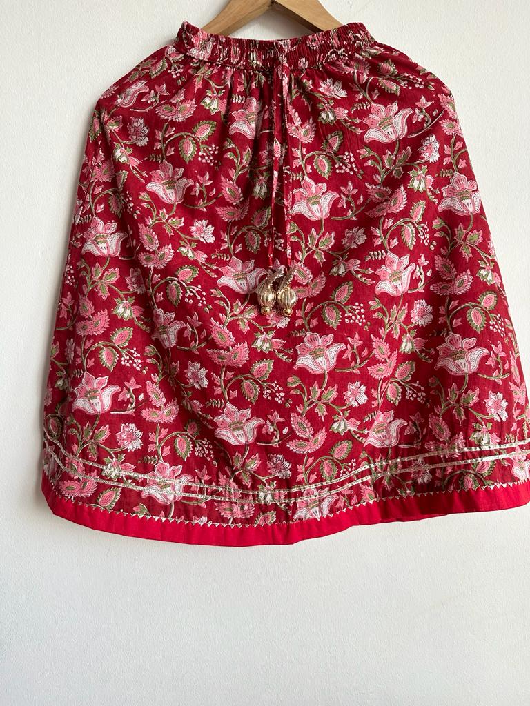 high-quality, affordable and pure cotton Pure Cotton Kidswear in Green and Red for Girls , buy now in Singapore