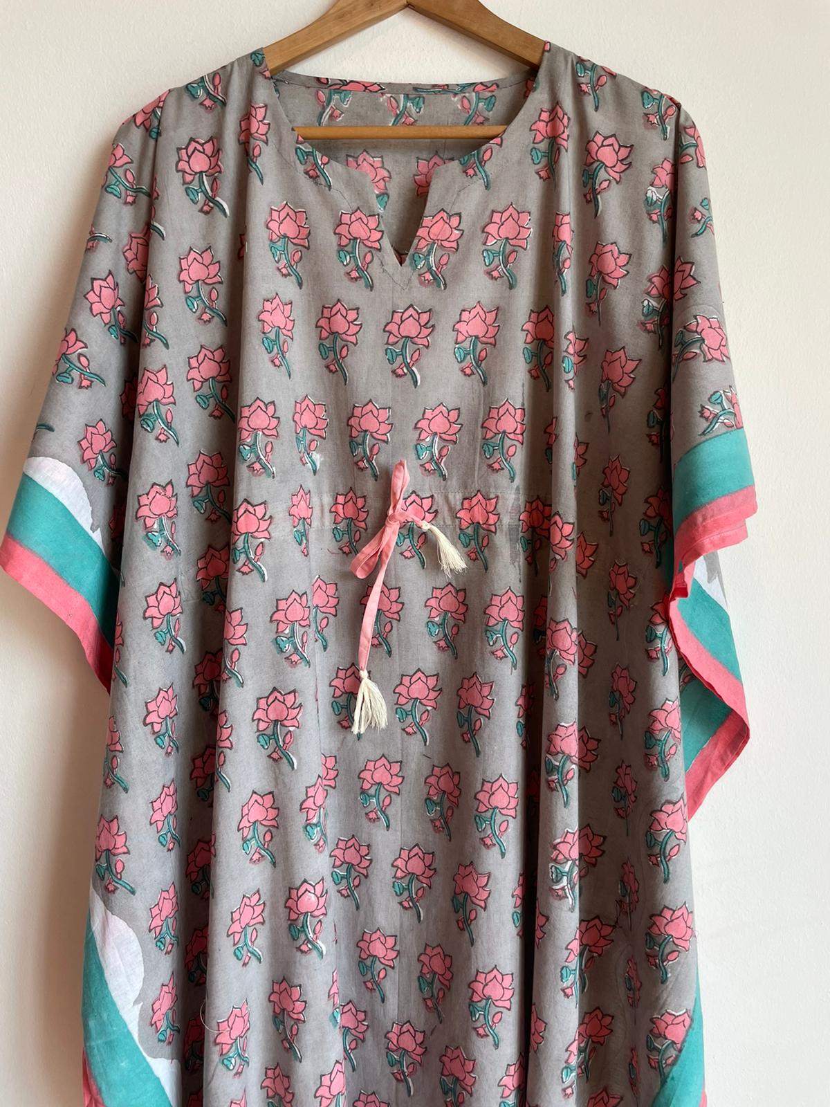 Cozy, casual and comfortable long cotton Kaftan for women, buy now in Singapore