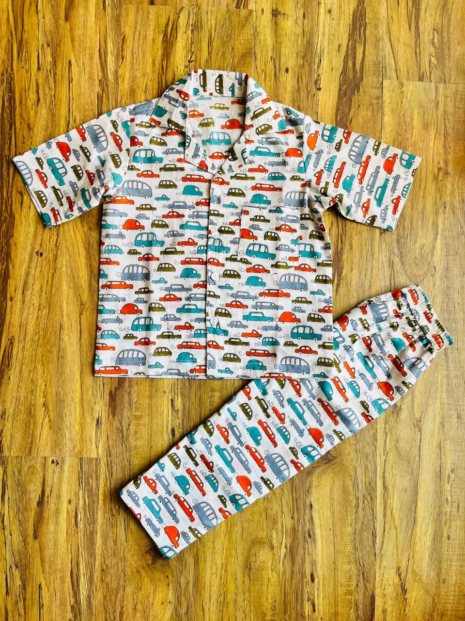 buy now comfortable night suit for boys and girls in white color with cars
