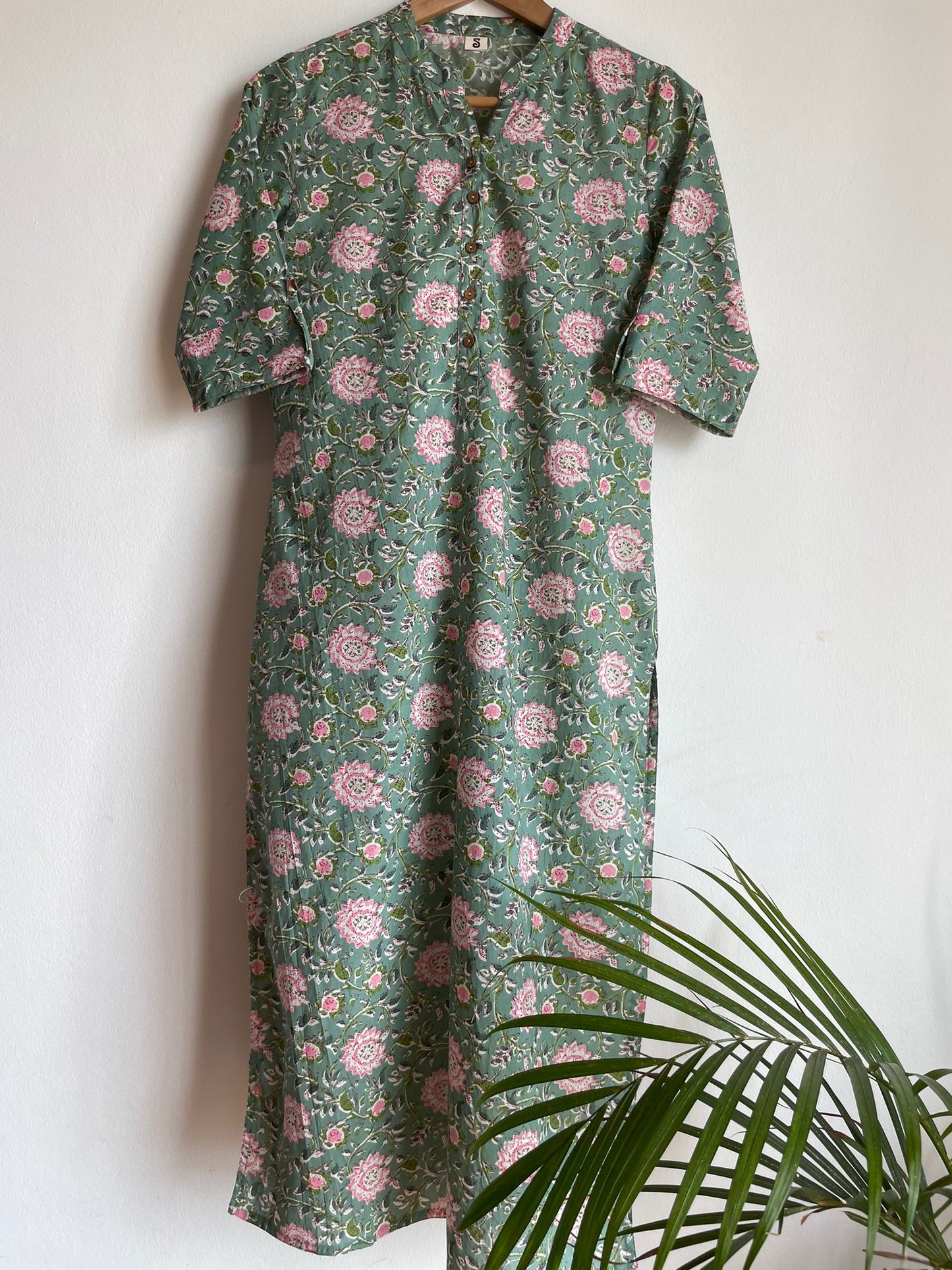 cozy and casual green cotton kurta for women in singapore