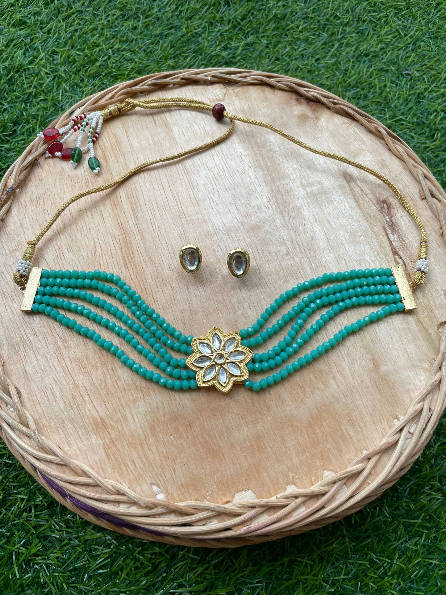 high quality and handmade choker necklace with earrings for women in singapore, buy now