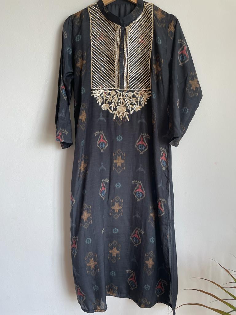 Black festive wear indian traditional silk suit set for women, Buy now in Singapore