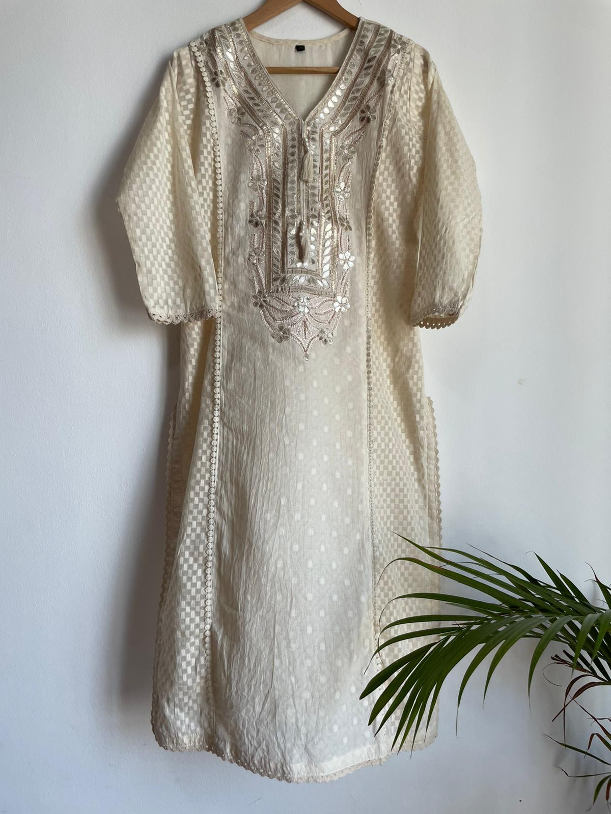 off white silk set for women, with a matching dupatta and straight pants