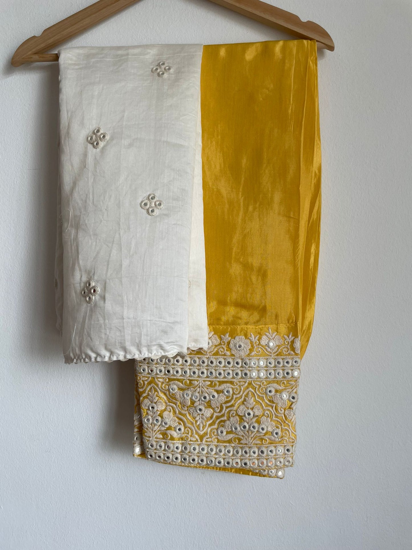 three piece set with white dupatta for women