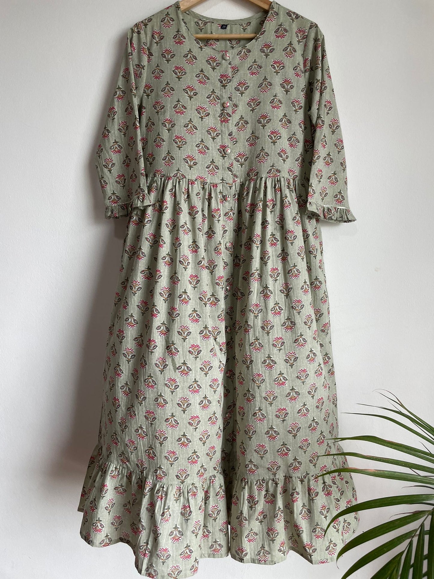 high quality, handmade and affordable cotton green maxi dress for women, buy now in singapore