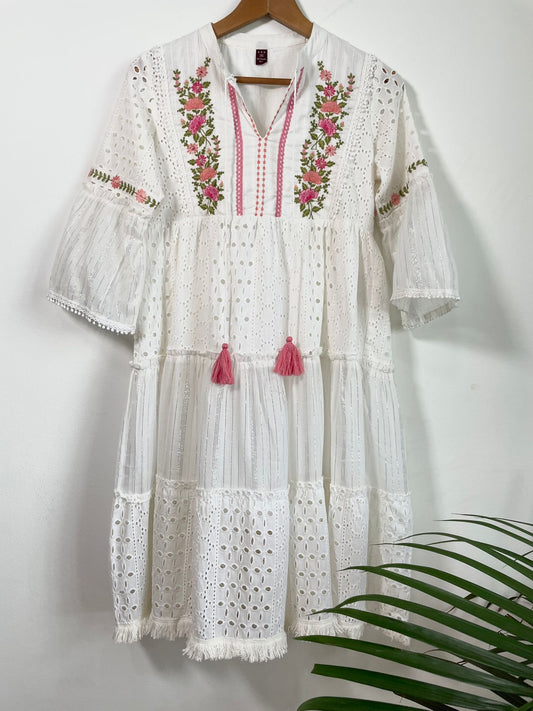 High-quality and comfortable Pure Cotton Dress in White and Peach for women, buy now in Singapore