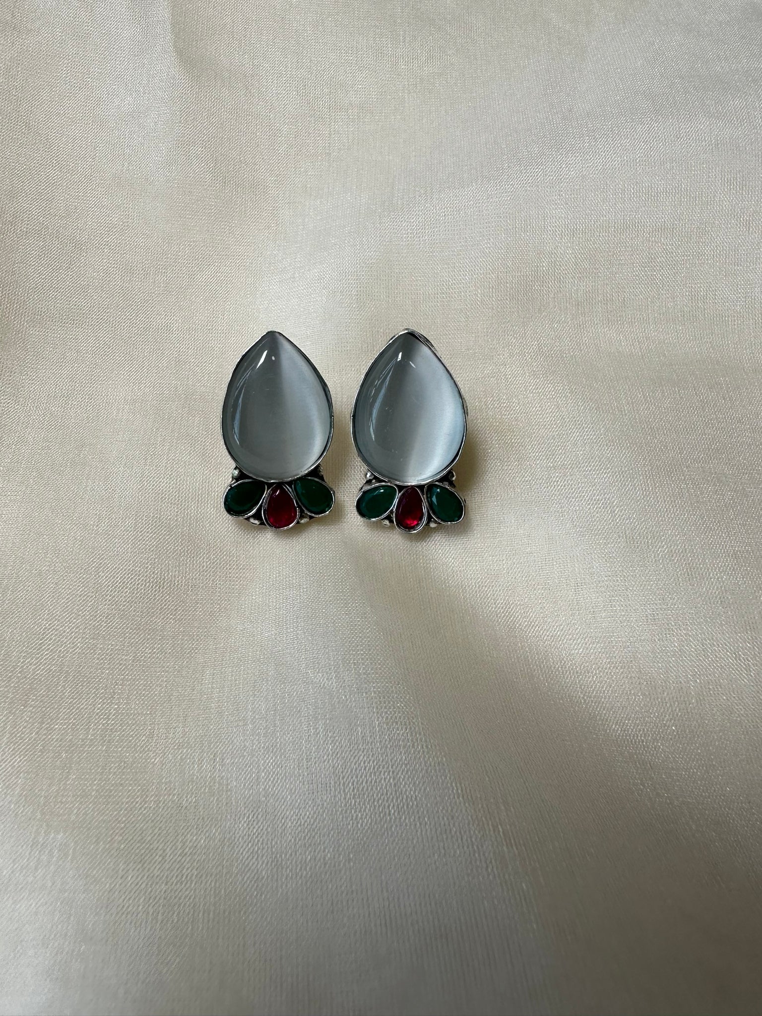 High- quality and affordable ERR-312---0 Earring in 0  for women, buy now in Singapore