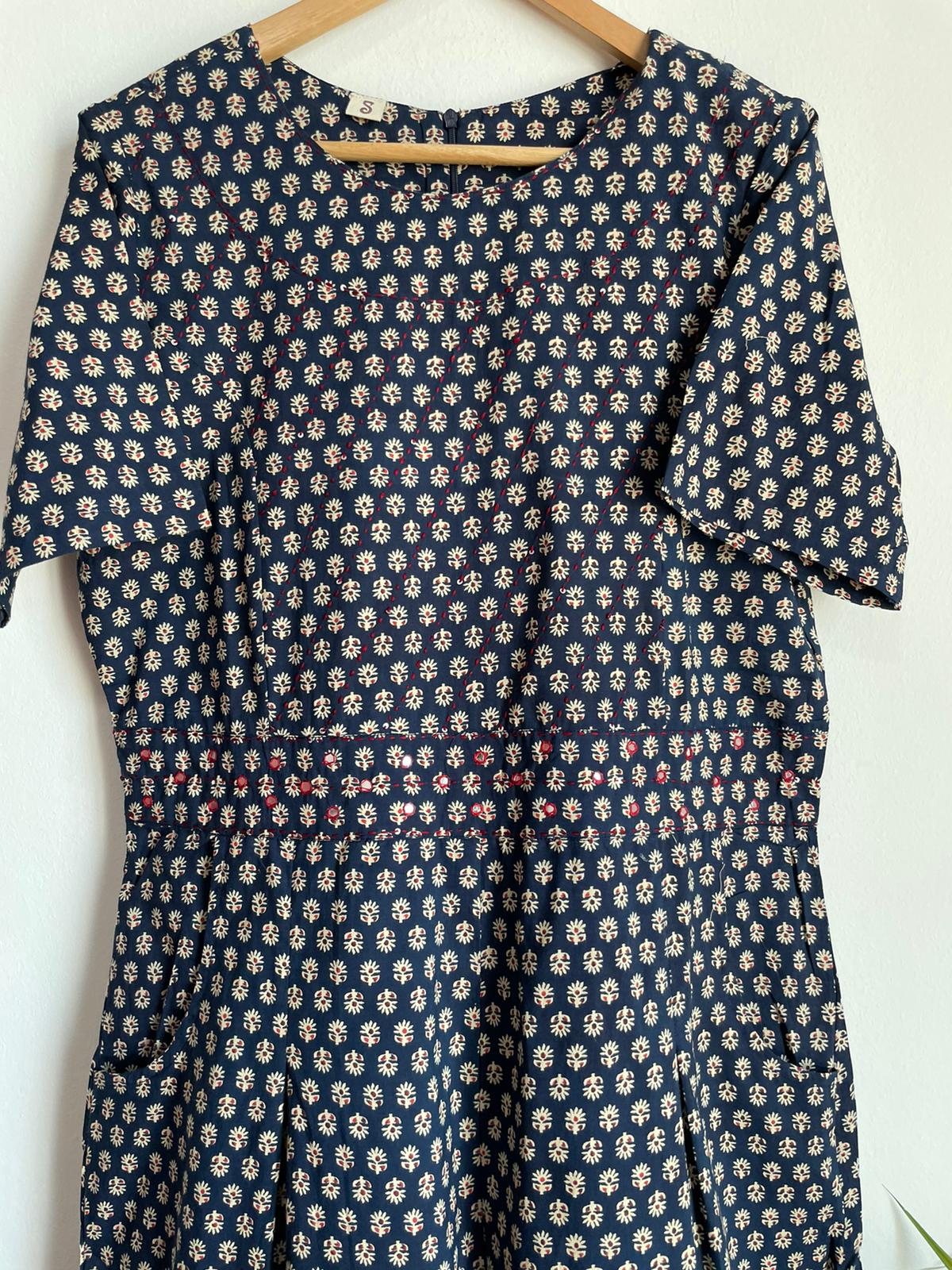 handmade and affordable jumpsuit for women in Singapore. Made from cotton