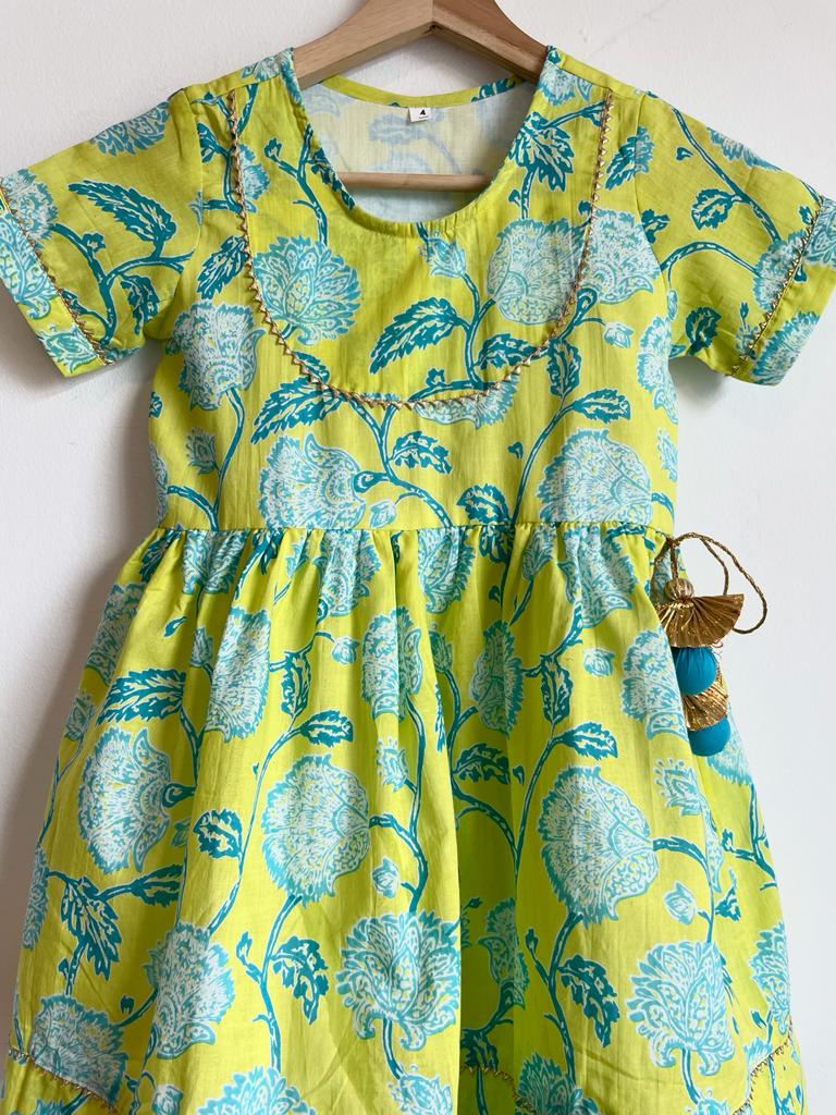 high-quality, affordable and pure cotton Pure Cotton Kidswear in Yellow and Light Blue for girls, buy now in Singapore