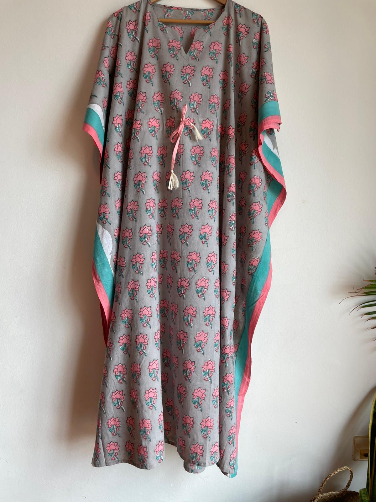 high quality and affordable long Kaftan in cotton for women, shop now in Singapore