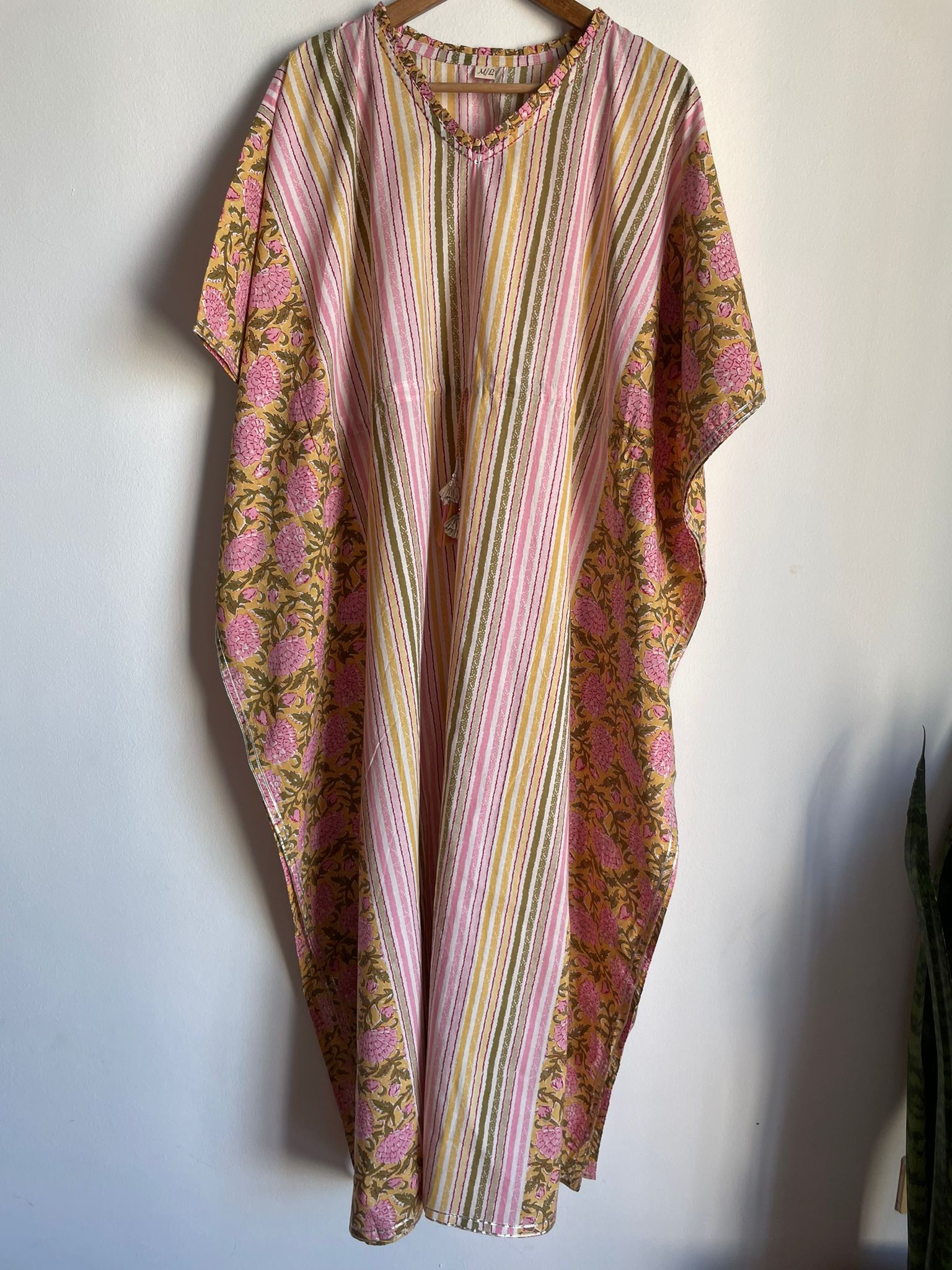 handmade long casual kaftan for women, multi color and comes with a pair of slippers