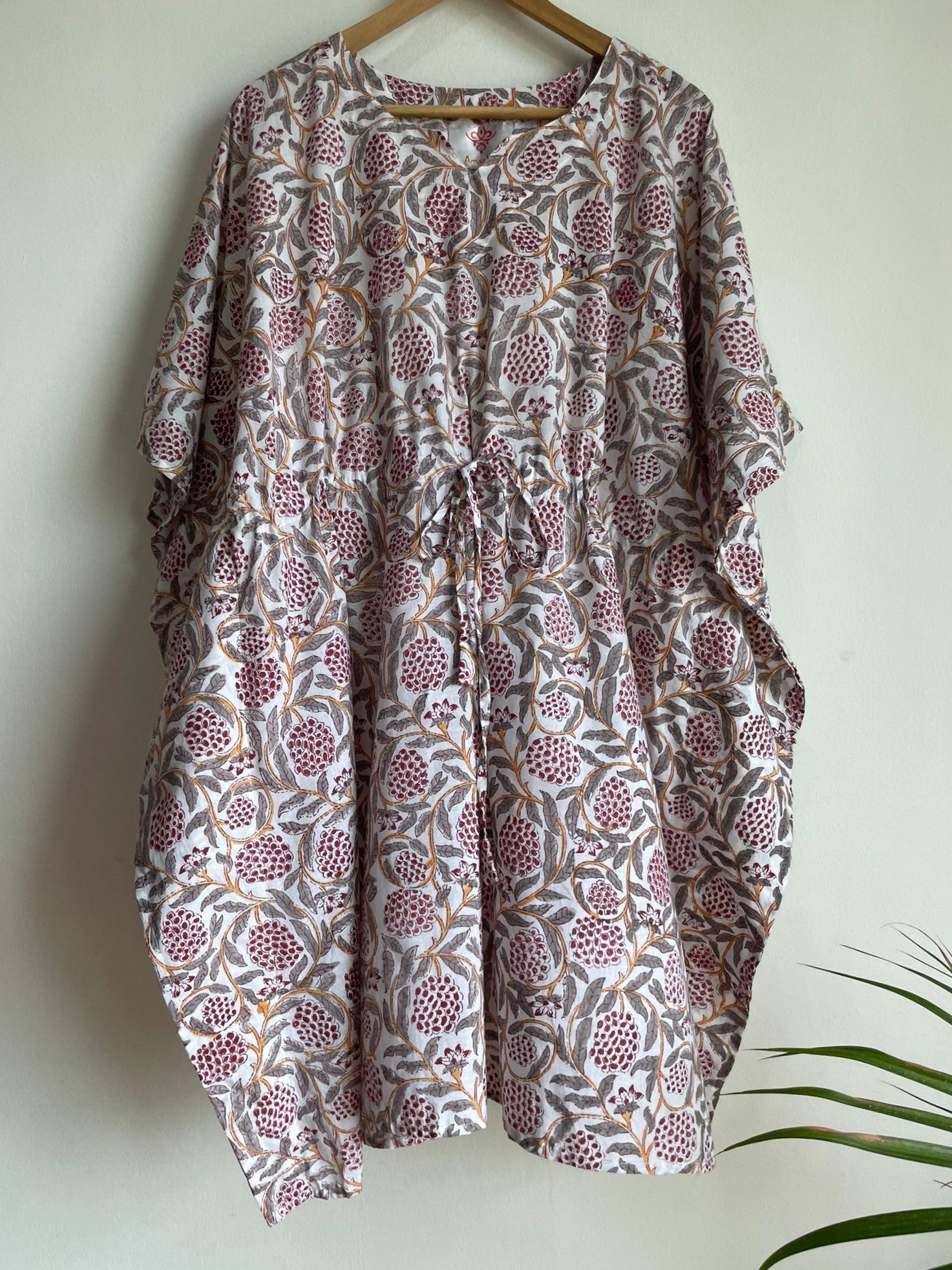 Cozy and casual cotton White Kaftan for women, buy now in singapore