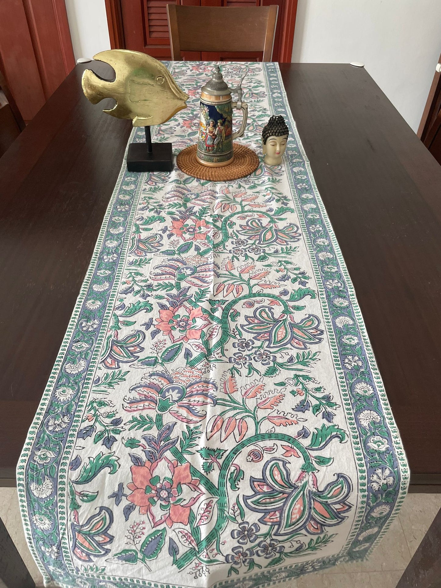 High quality and affordable green cotton runner for dining tables, buy now in singapore