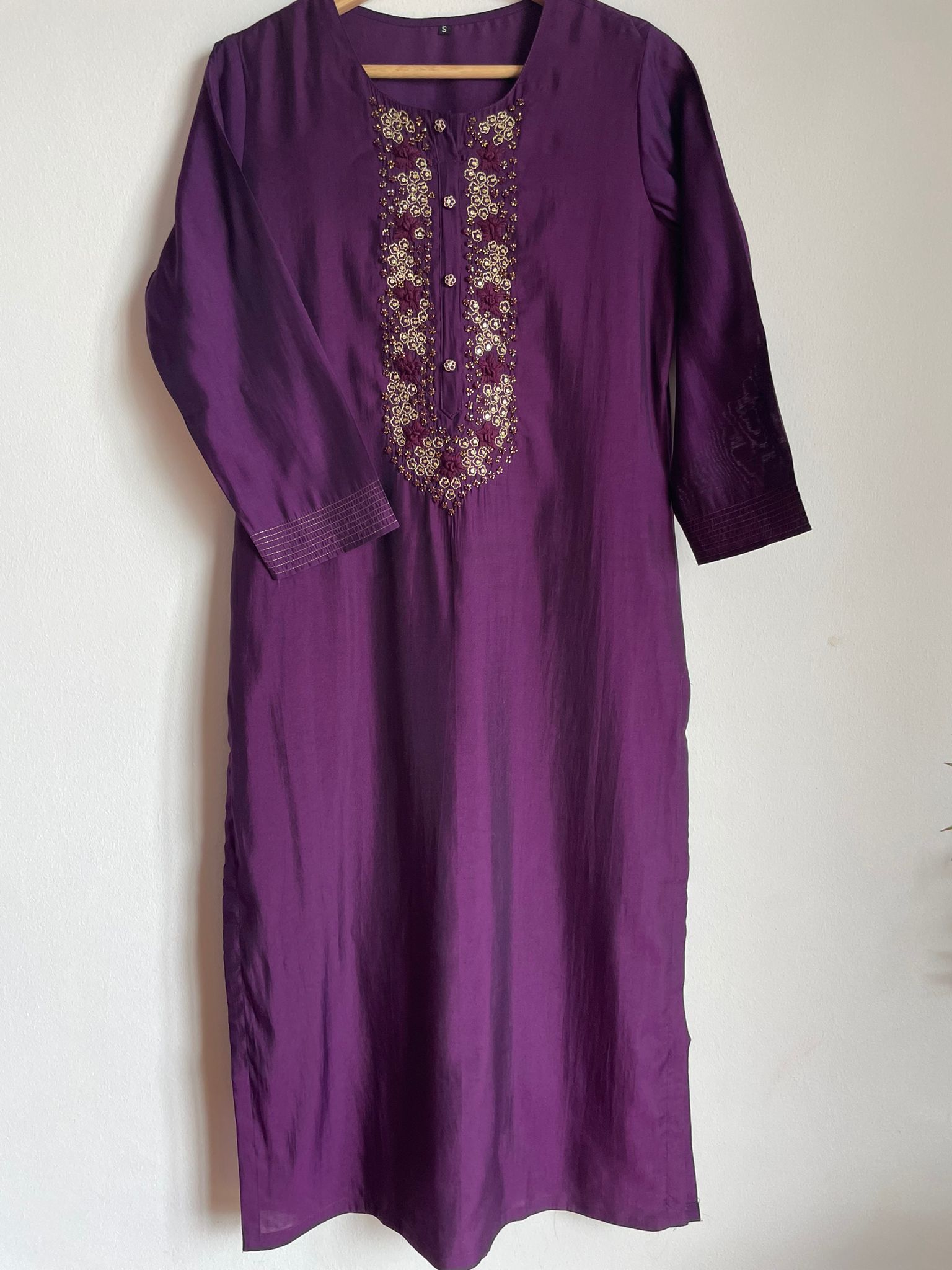 High quality Indian ethnic festive wear silk suit  for women in singapore. ideal for eid