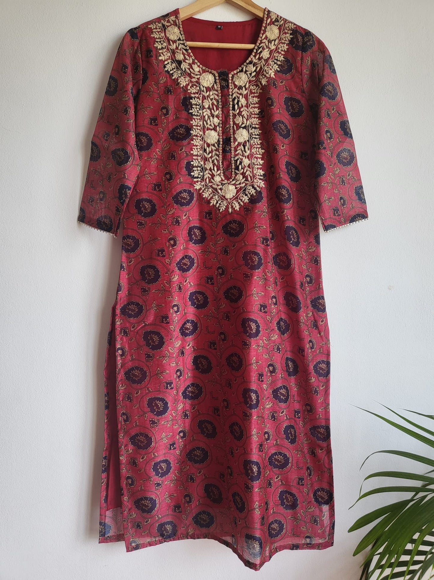 classy chanderi silk suit for women in Singapore. It is soft and comfortable
