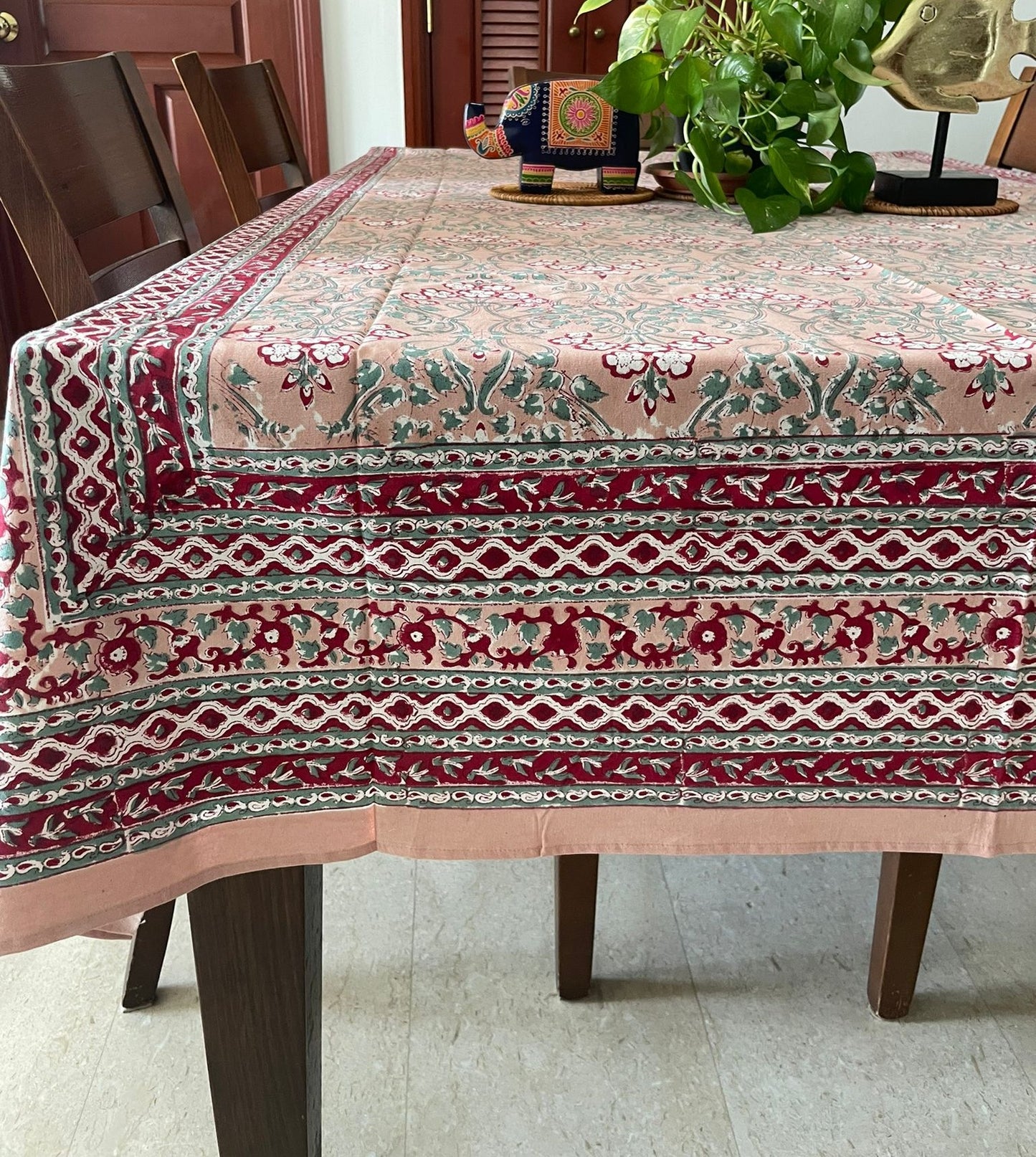 high quality and colorful table cover for women, buy now in Singapore