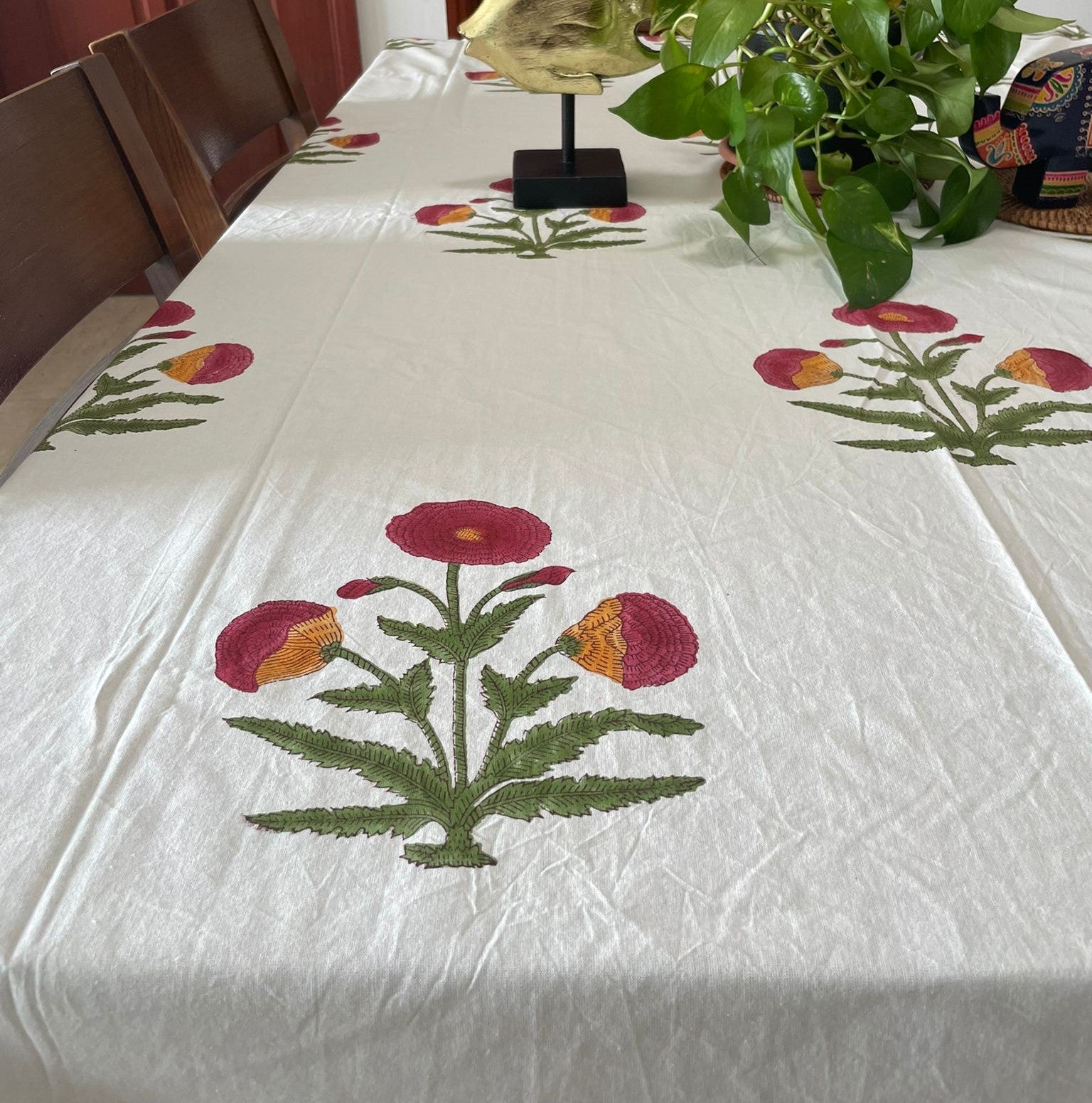 Floral print dining table cover for 6 seater dining table for women, shop now in Singapore